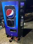 Automat vendingowy vendo puszka lub pet 0,5L