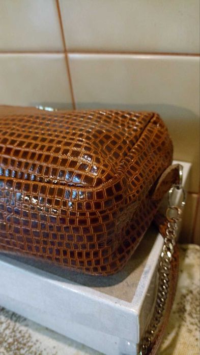 Torebka lakierowana Venezia