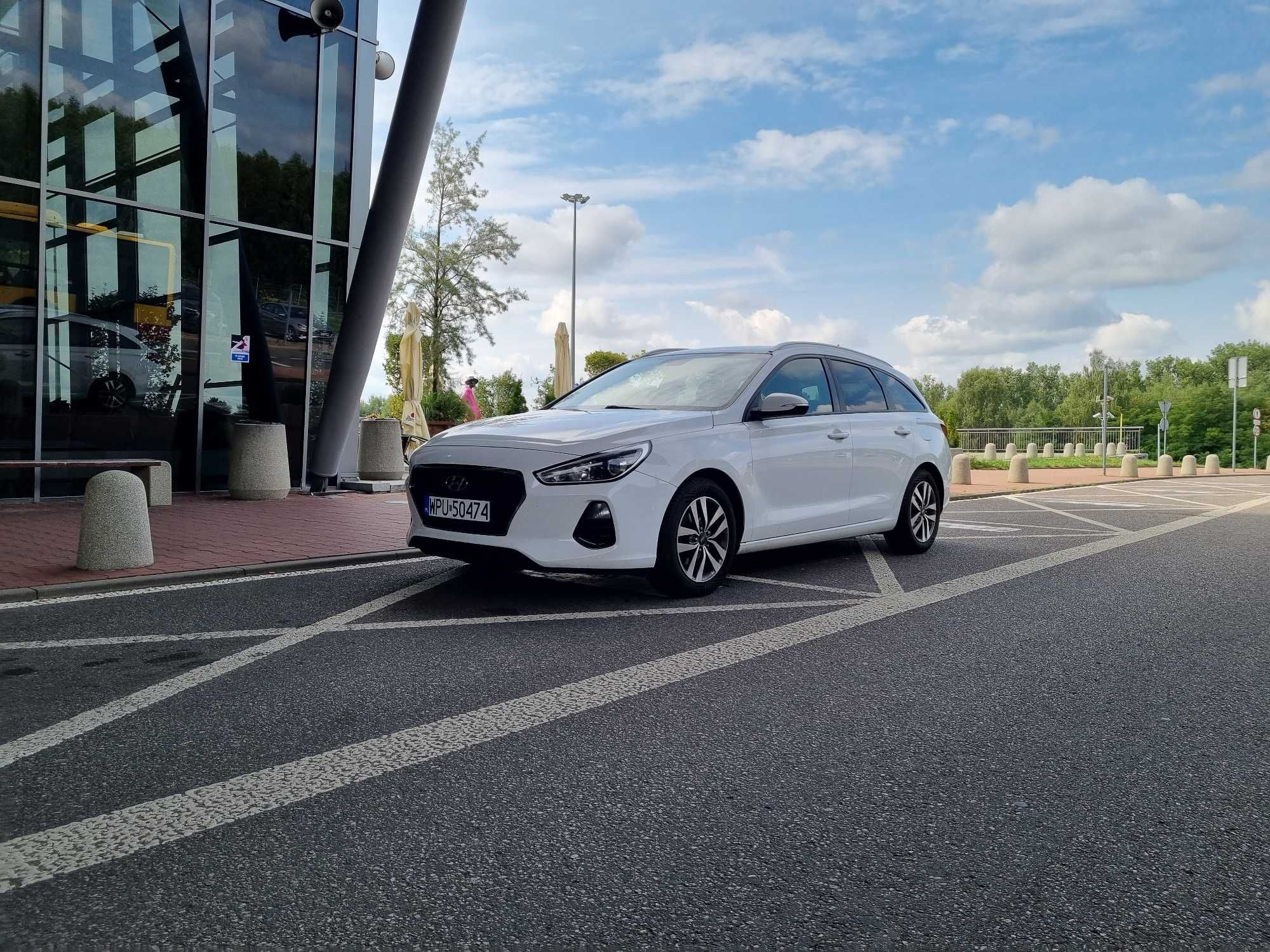 Transport na lotnisko Przewóz osób Transfery lotniskowe TAXI