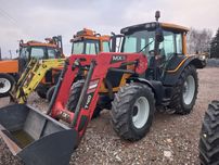 VALTRA N82 z Ładowaczem jak case Renault fendt john deere New Holland