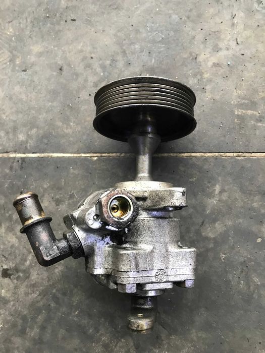 Насос гидроусилителя гідропідсилювача ГУР Chrysler Voyager 2.5 DIESEL