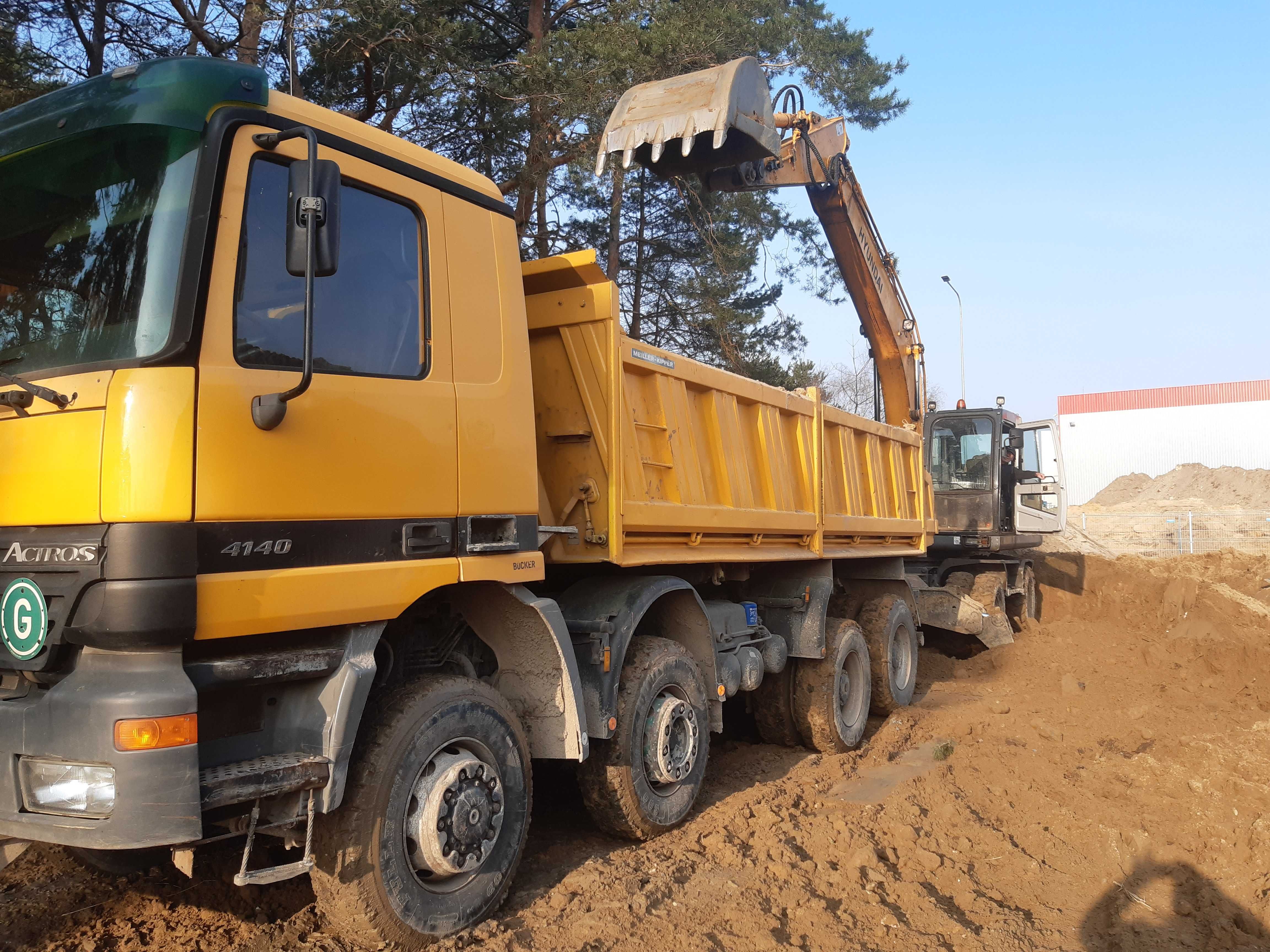 Wywóz gruzu ziemi gliny wyburzenie koparka transport wywrotką usługi