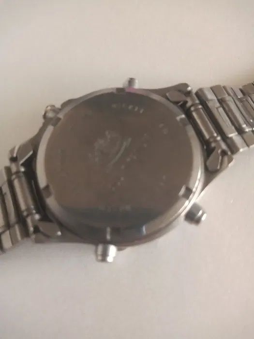Zegarek Festina Titanium Alarm Chrono.
