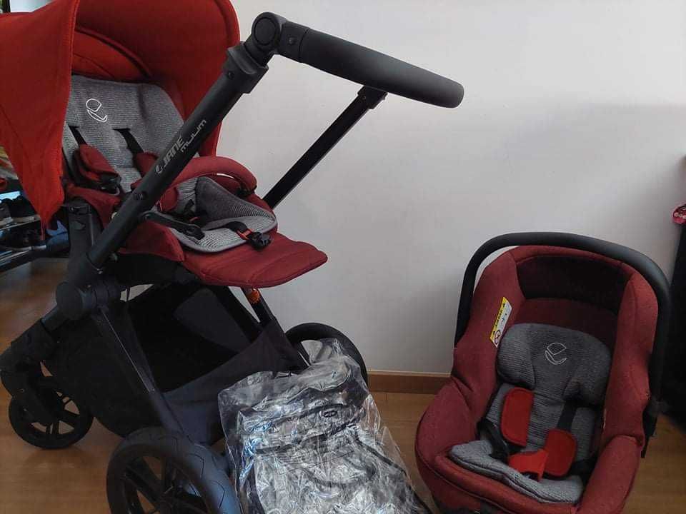 Carrinho Jané Muum Light 2–Usado em Ótimo Estado + Capa de Chuva Nova