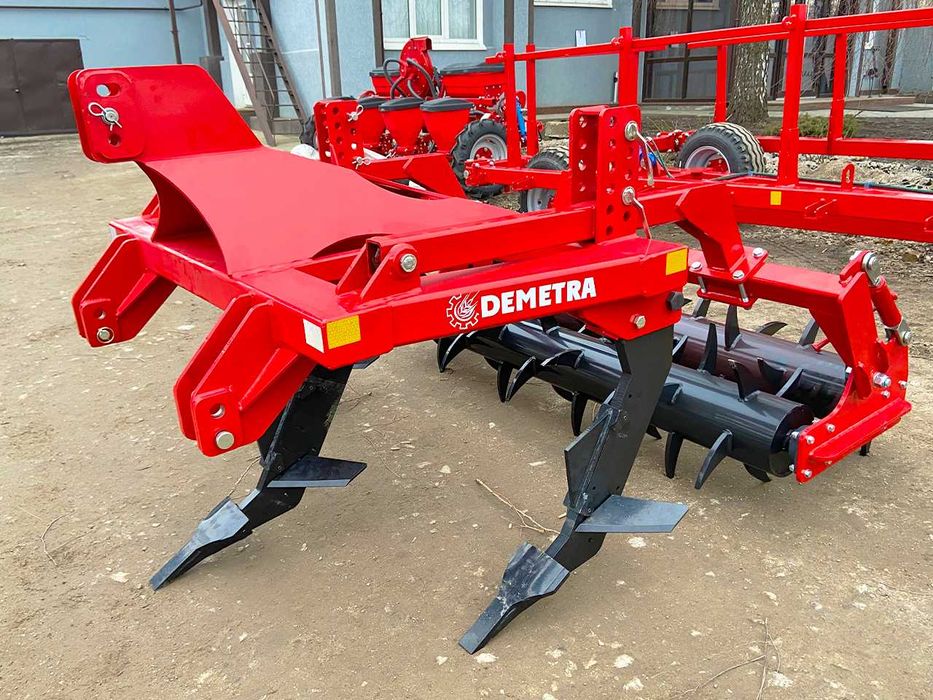 Глубокорыхлитель 2,0 м Чизель 1,5 м 1,8 м  2,5 м Глибокорозпушувач 3 м