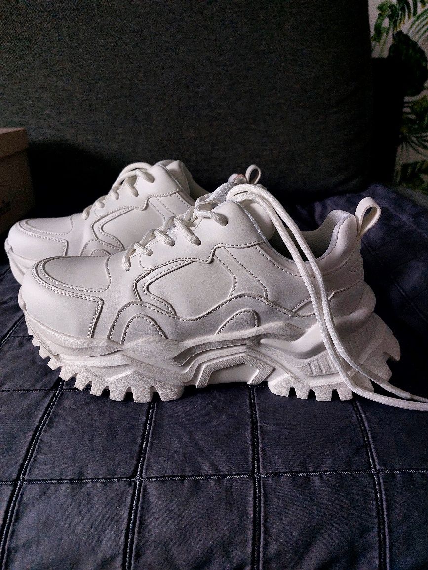 Buty sportowe, adidasy, trampki damskie, rozm. 36.
