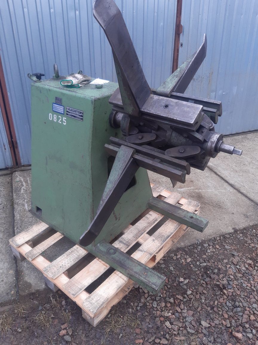 Rozwijak do blachy  1000kg