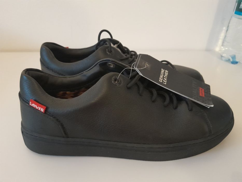 Nowe Buty LEVIS  sķóra   Rozmiar 38