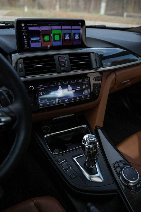 BMW 3 Series F30 2015 року 2.0 бензин 245 к.с.  Автомат ZF 8 ст.