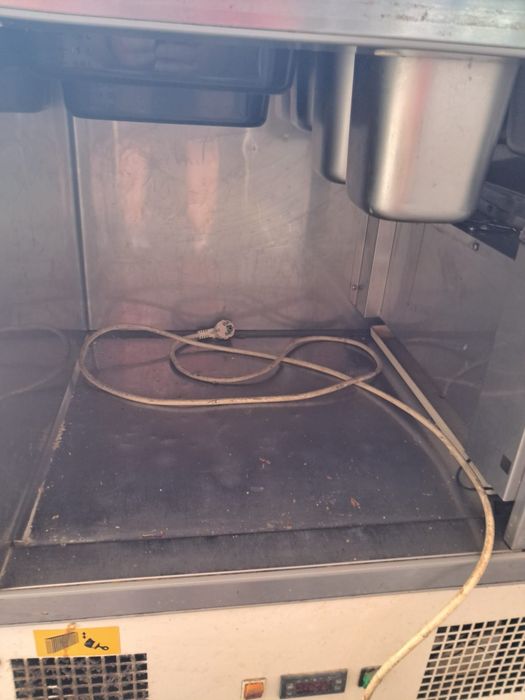 Lodówka do warzyw lub pizzy