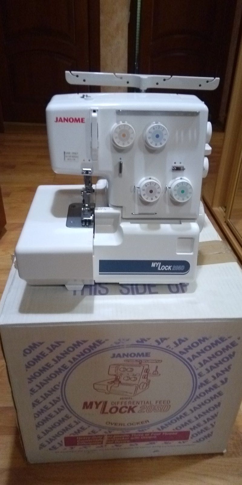 Оверлок Mylock 205D
