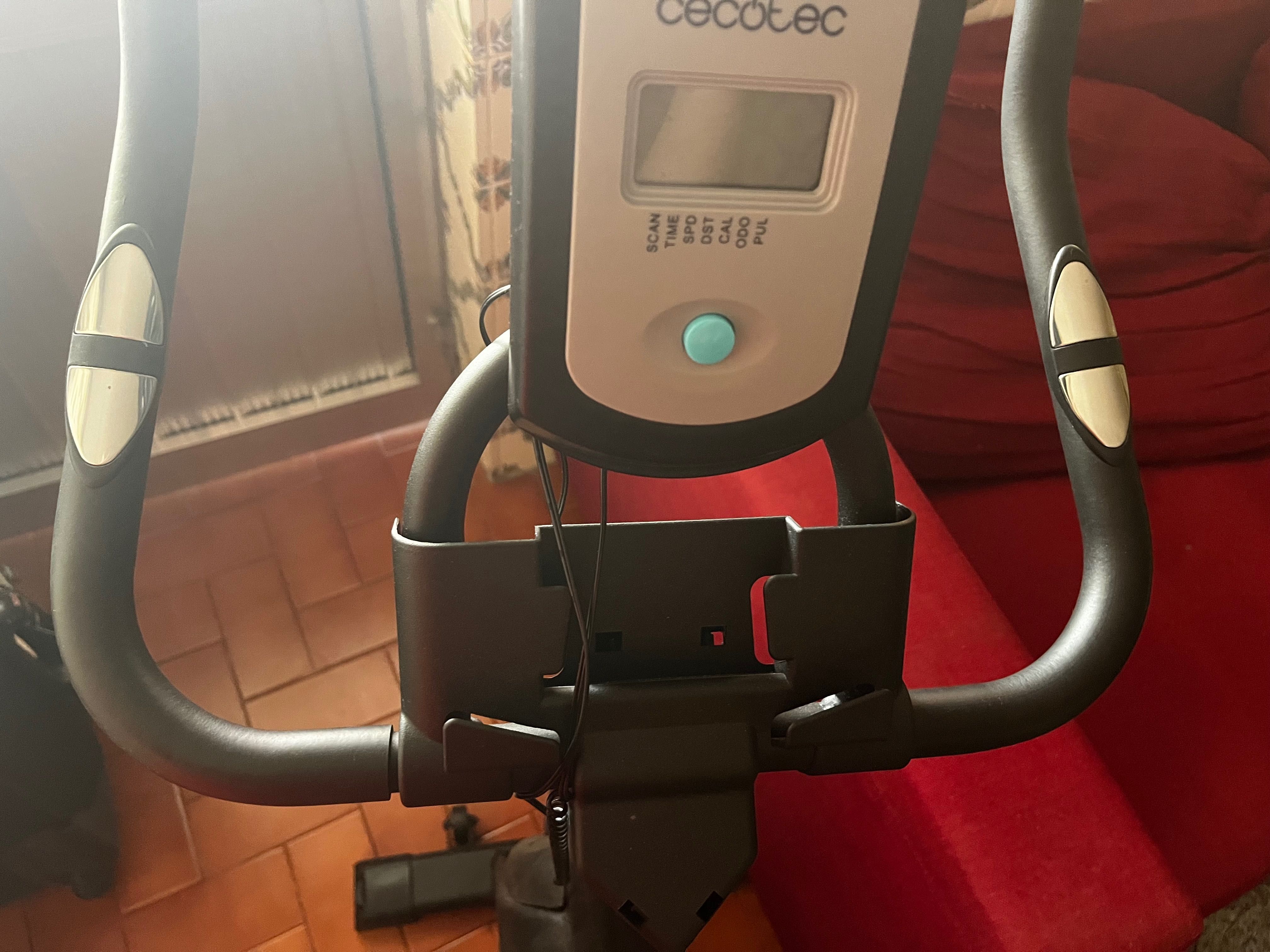Bicicleta Estática Cecotec