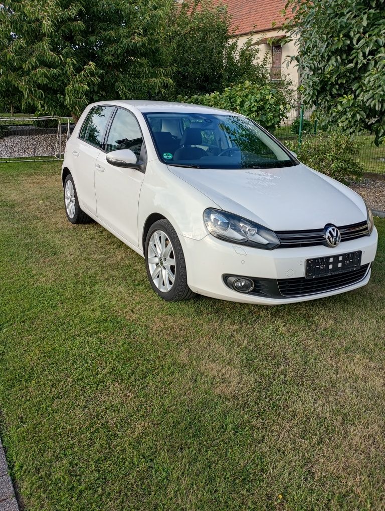 VW Golf VI 1.8TSI-HighLine-Xenon