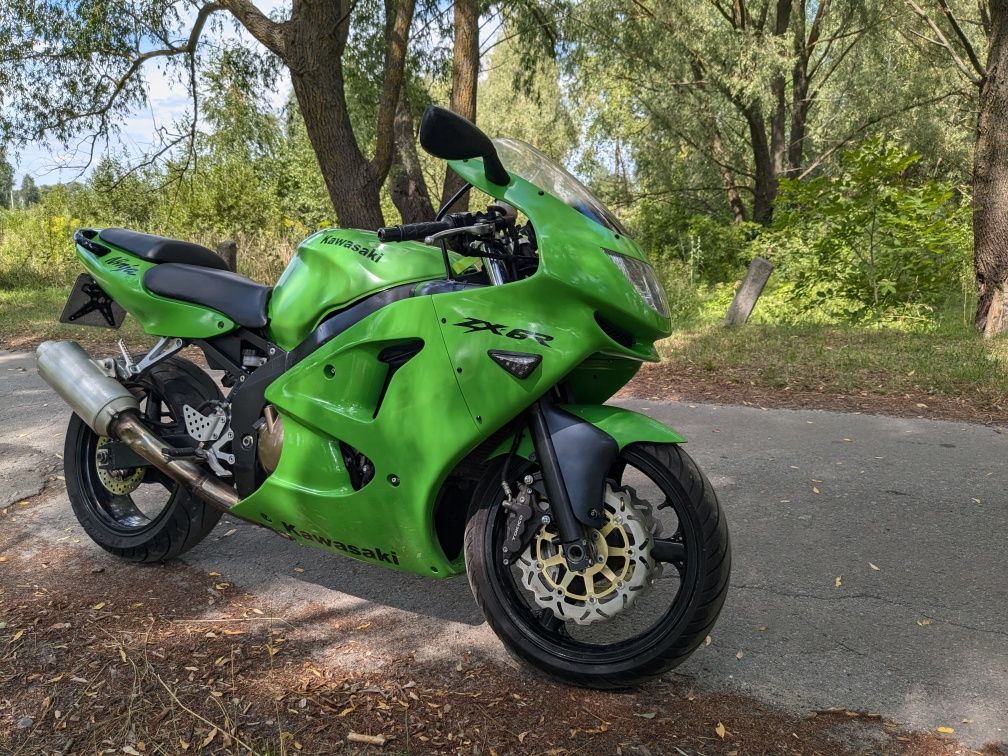 Kawasaki zx6r 1998