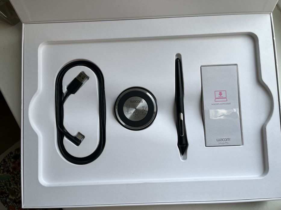 Графічний планшет Wacom intuos pro m