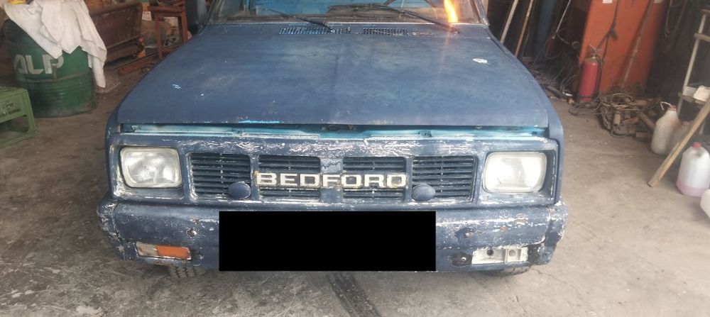 Bedford KBD26 para peças