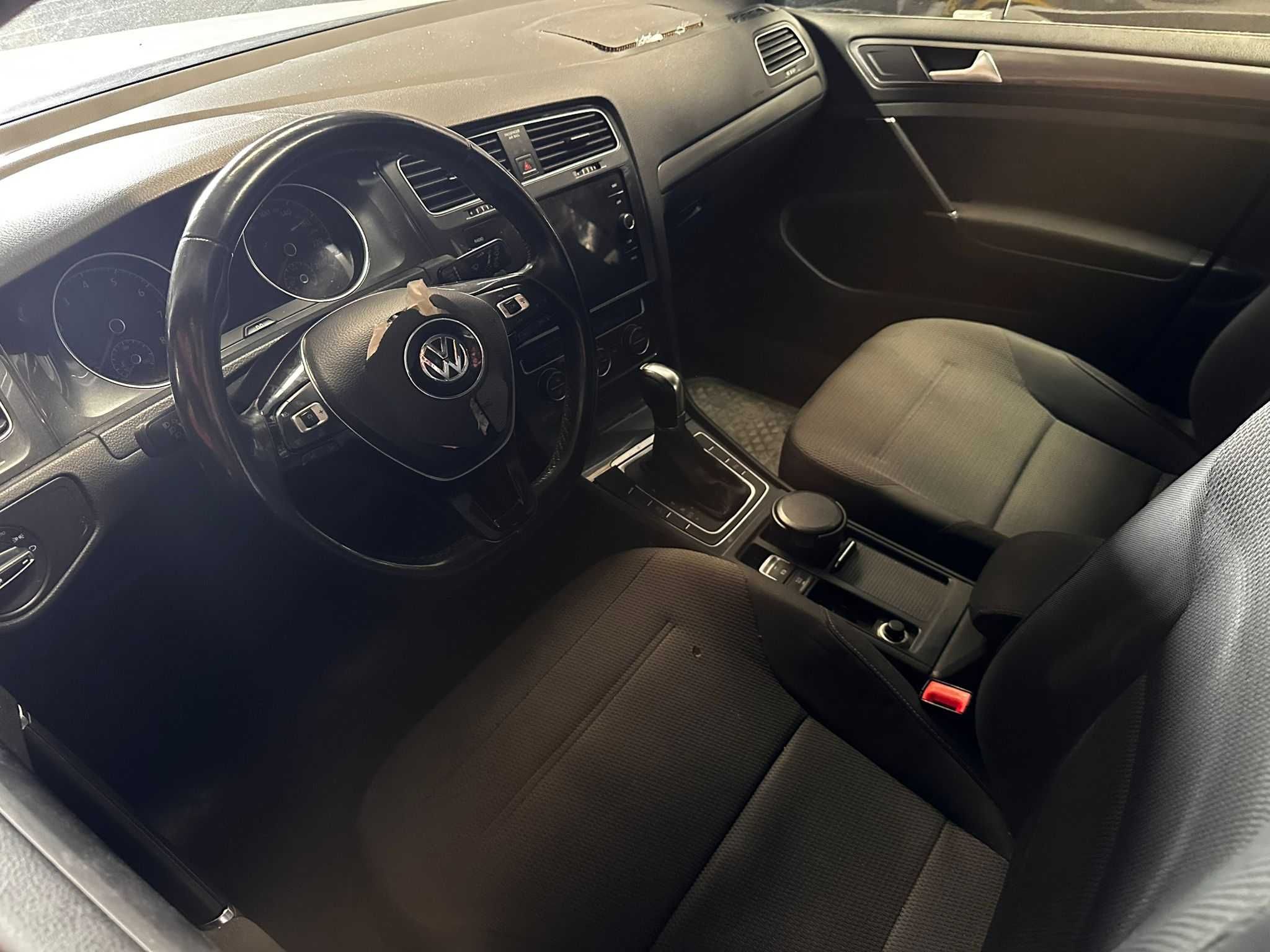 VW Golf VII 1.0 TSI de 2018 Caixa Aut Salvado