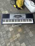 Keyboard bontempi pm68