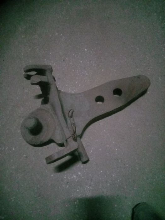 Zaczep Fendt Renault dolny Piton fix