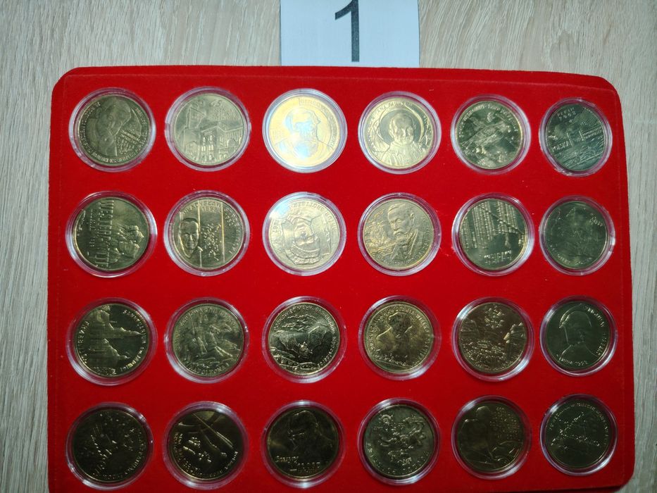 Sprzedam zestaw monet okolicznościowych 2 zł.