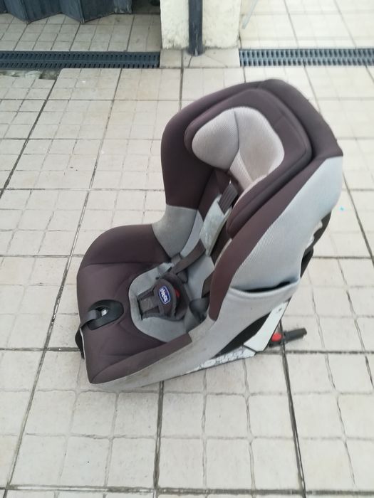 Cadeira chicco isofix
