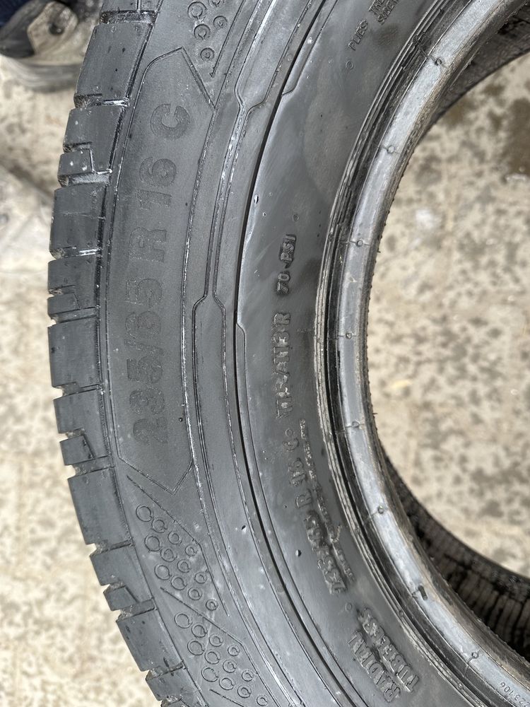 235/65r16c continental contivancontact 200