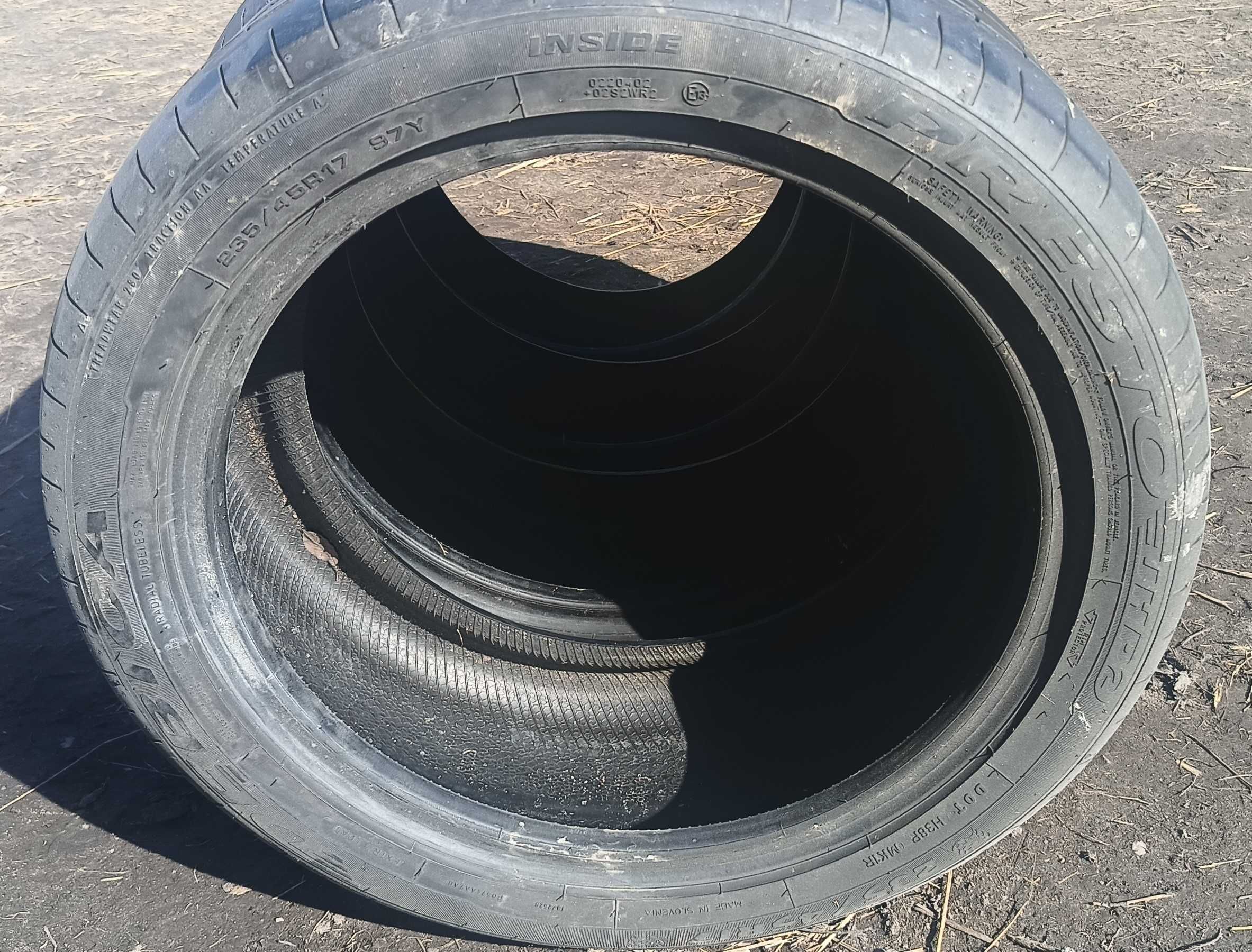 Opony letnie Dębica Presto 235x45 r17