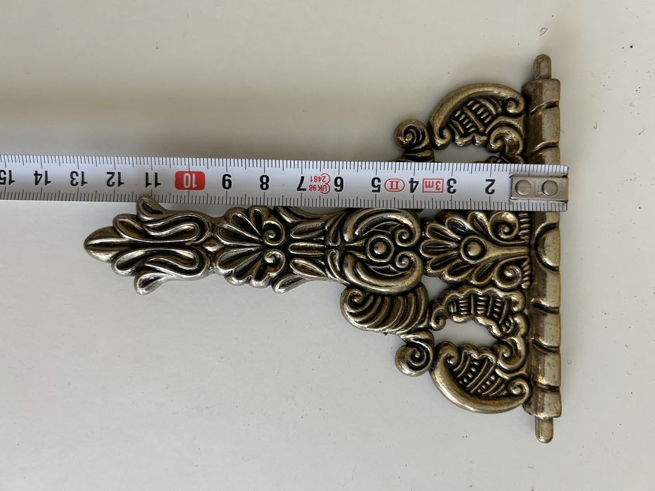 Ferragens de móveis rústicos