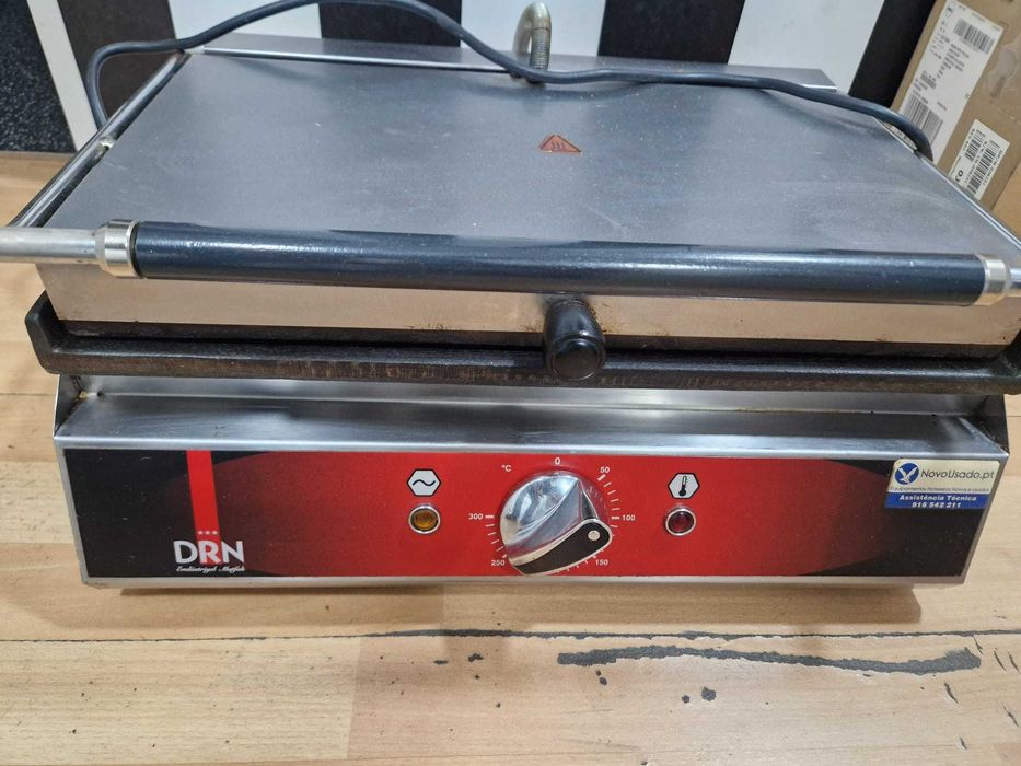 Tostadeira industrial ideal para 4 tostas em simultâneo