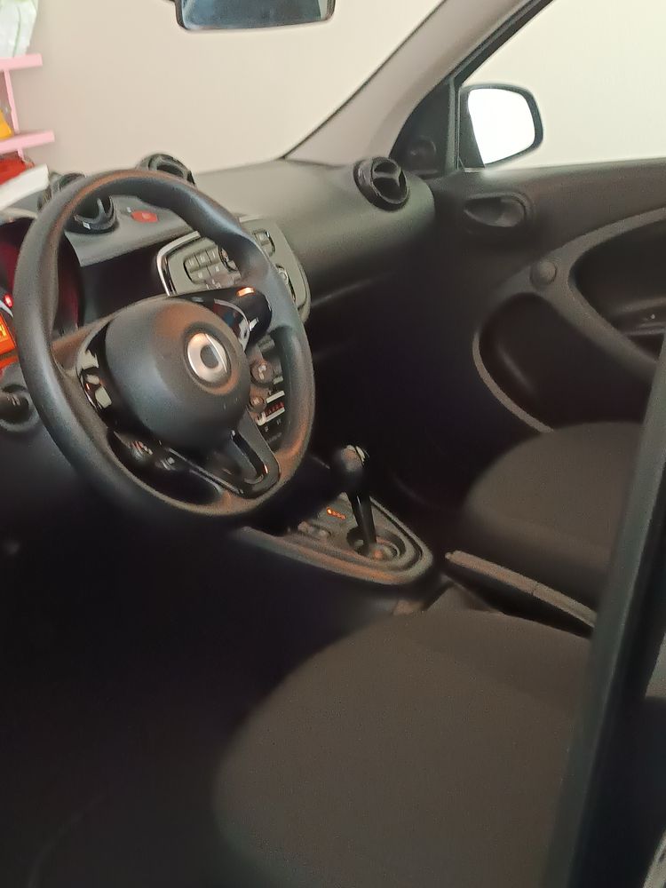 carro Smart forfour 2022