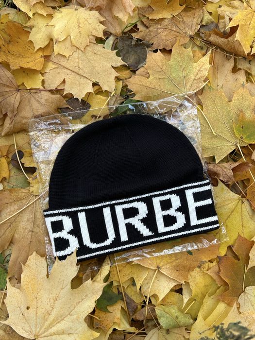Шапка Burberry / шапка барбері