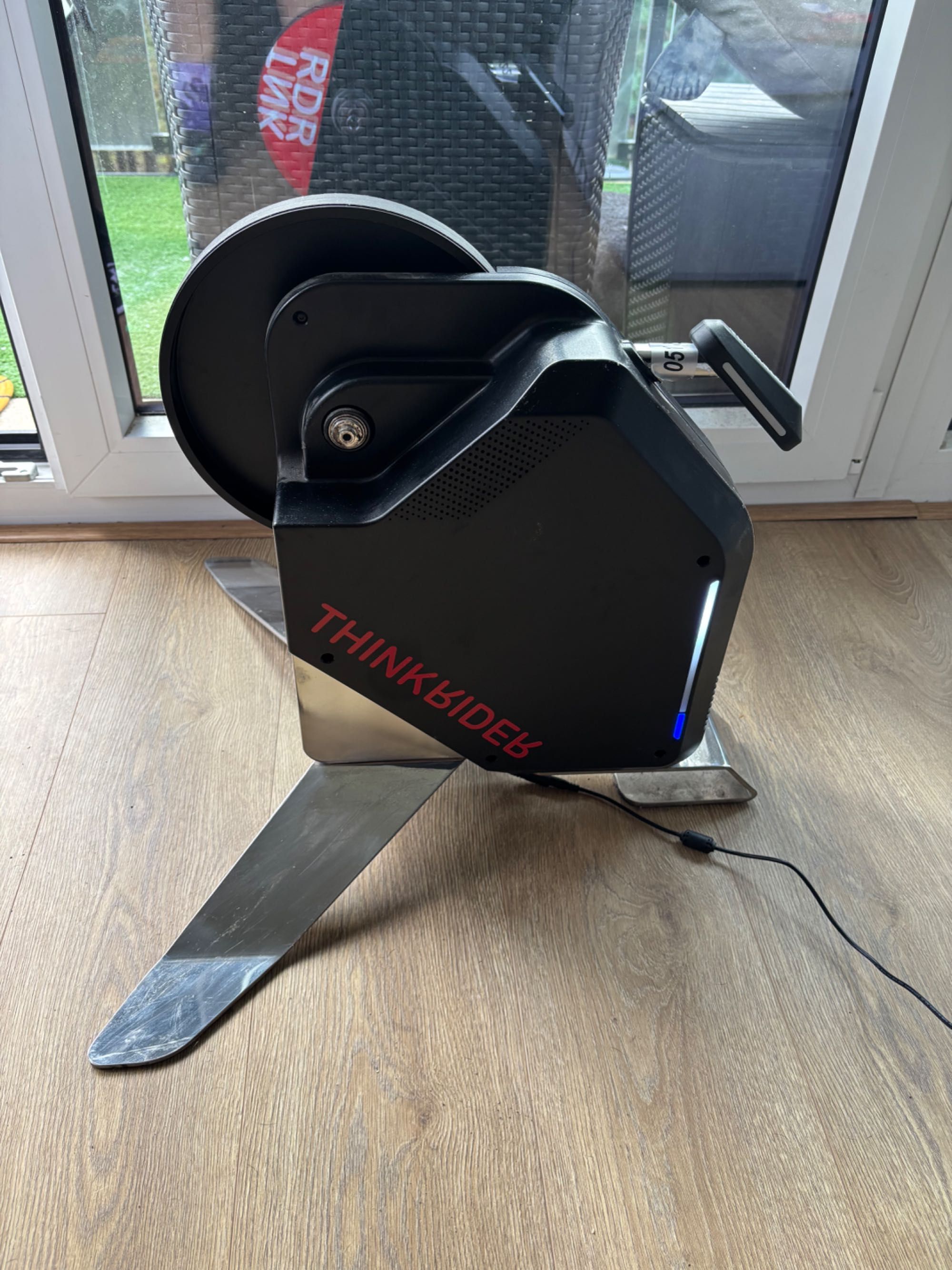 Trenażer rowerowy ThinkRider X5
Neo Smart
