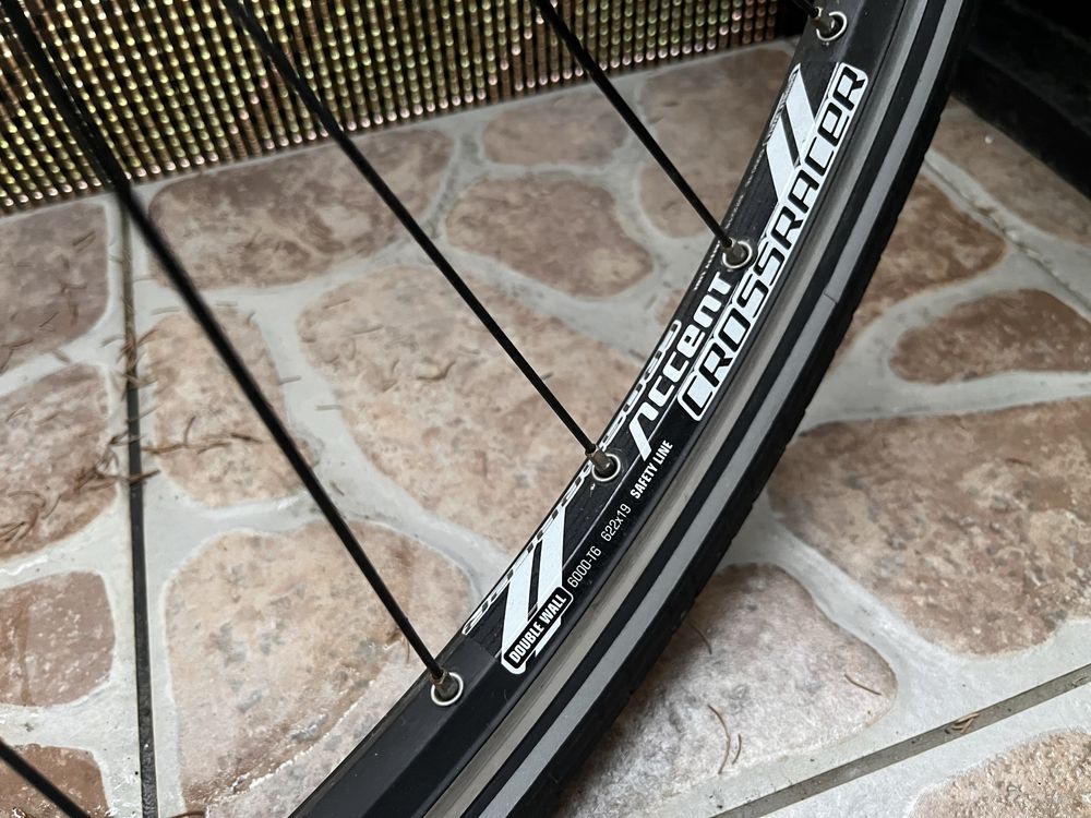 Rower szosowy szosa Specialized Sirrus 1.0 rama xs koło 28 fitness