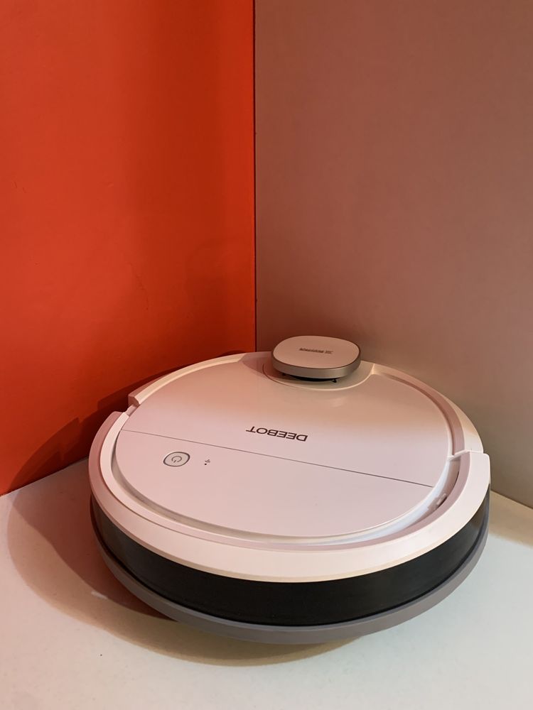 Robot sprzątający ECOVACS Deebot