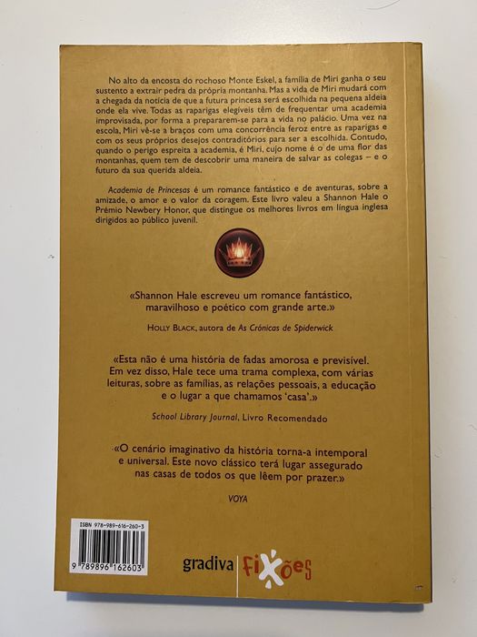 Livro “A Academia de princesas”