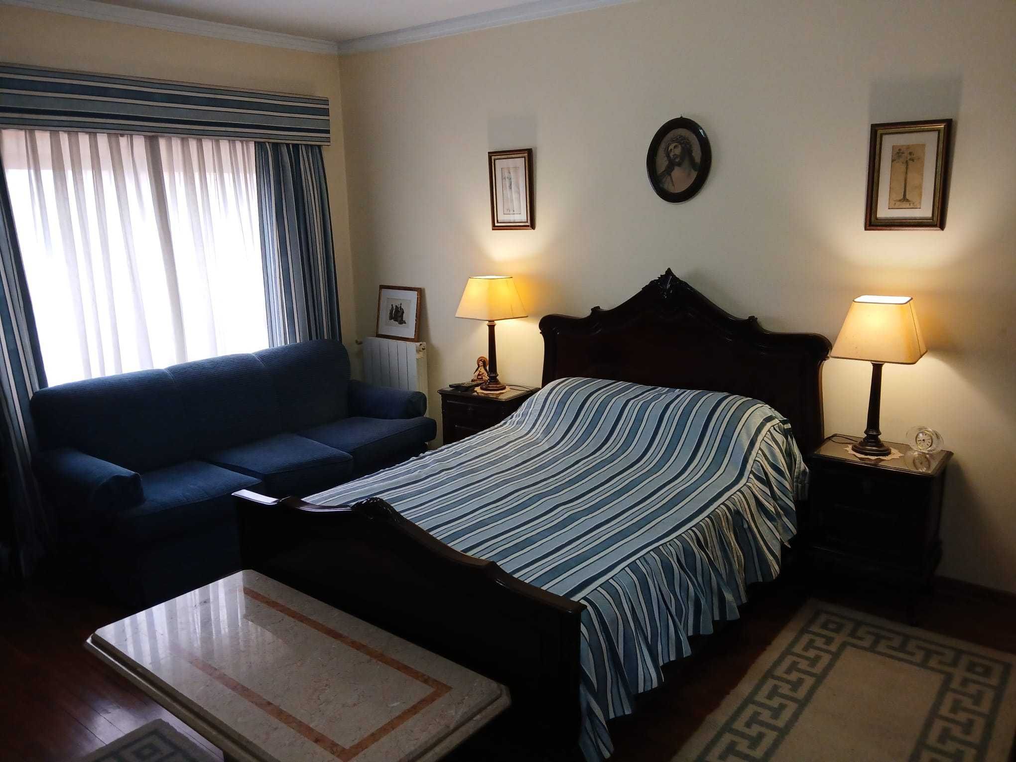 Suite 38m2 perto do Arrabida Shopping
