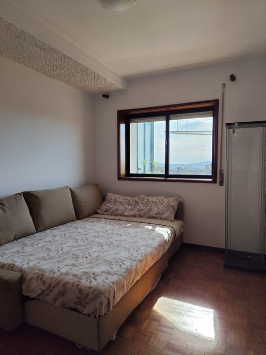 Alugo quartos em Baguim do Monte