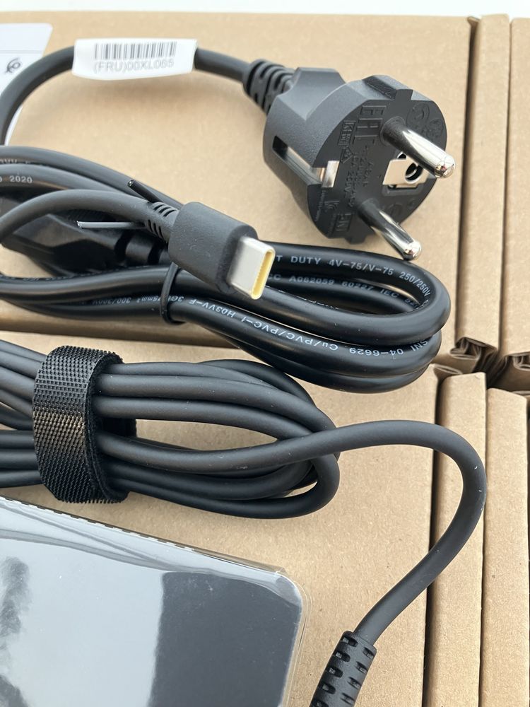 Блок питания живлення Lenovo 65W Standard AC (USB Type-C) (4X20M26272)