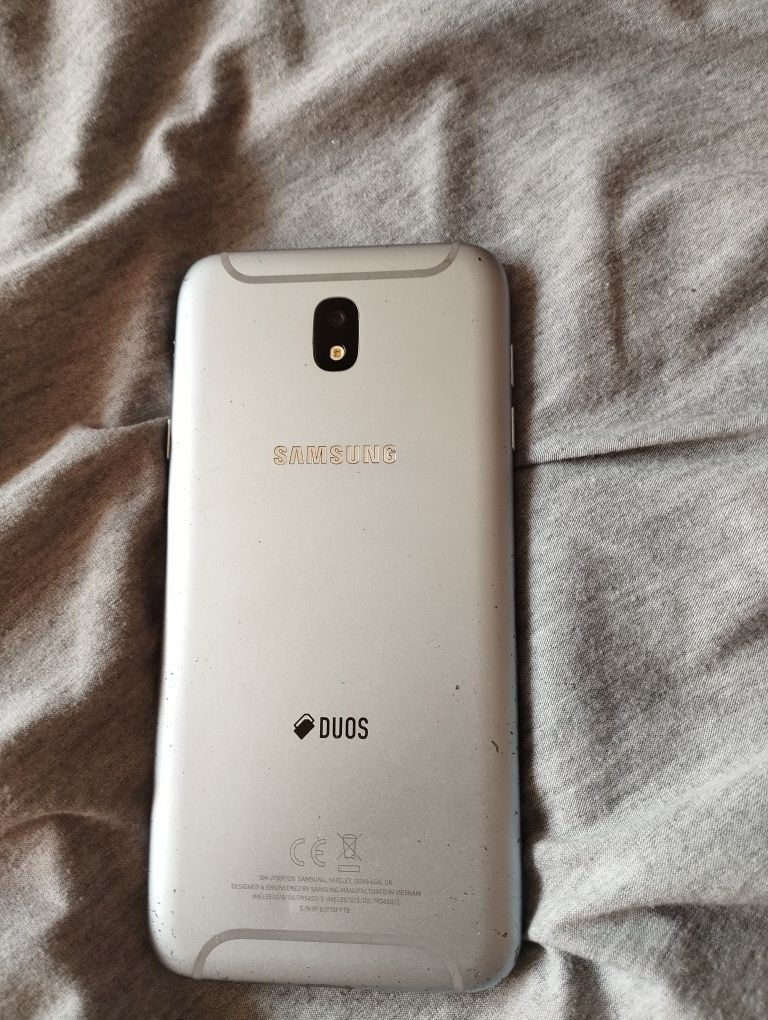 Смартфон Samsung Duos SM-J730F/DS