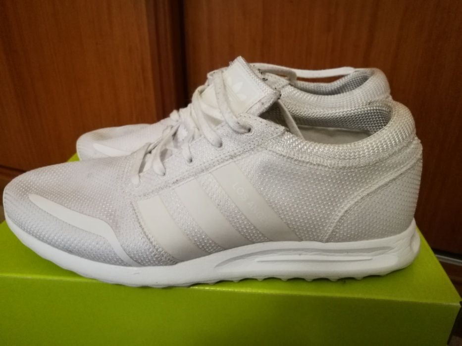 Tênis adidas novas