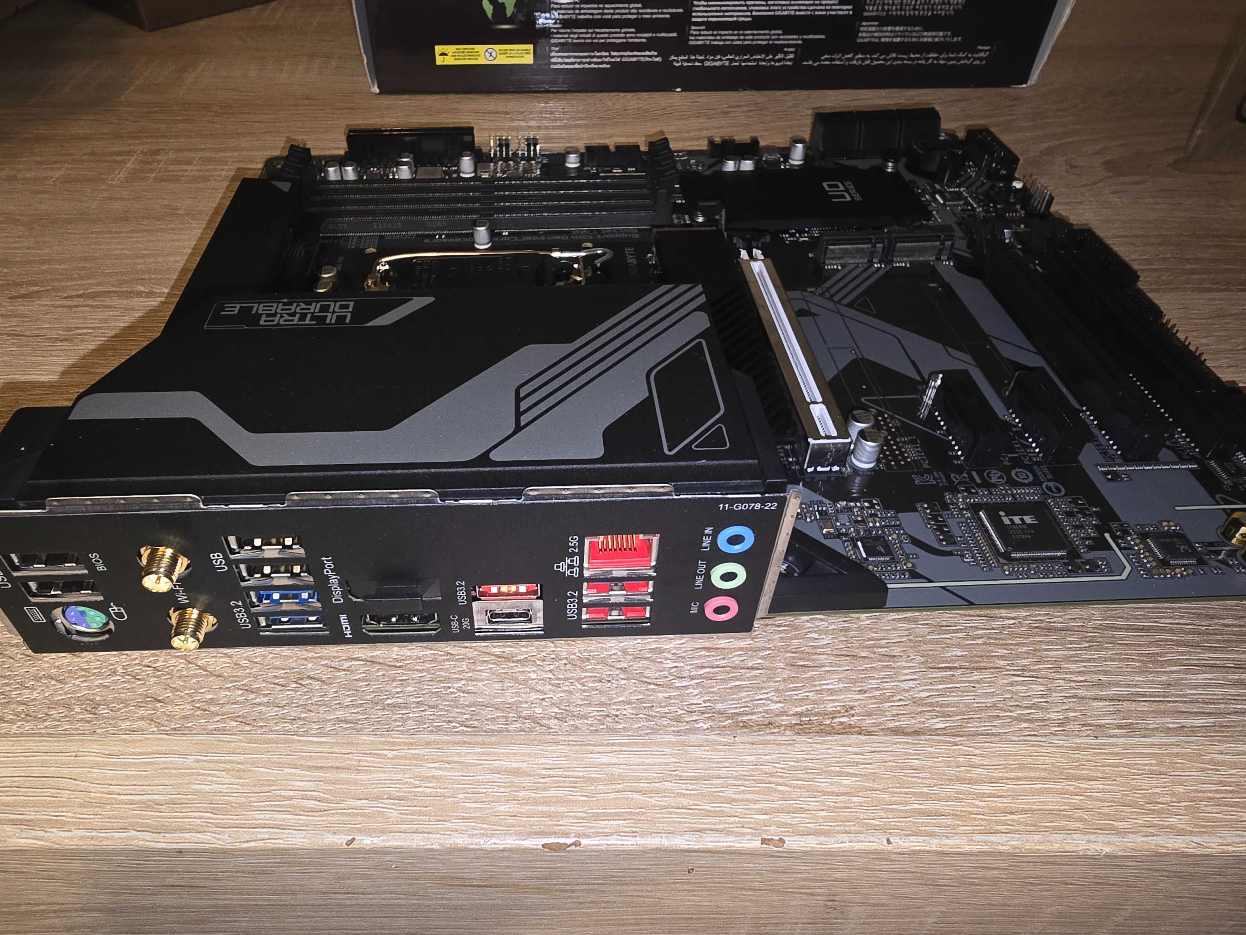 Płyta główna Gigabyte Z790 UD AX DDR5