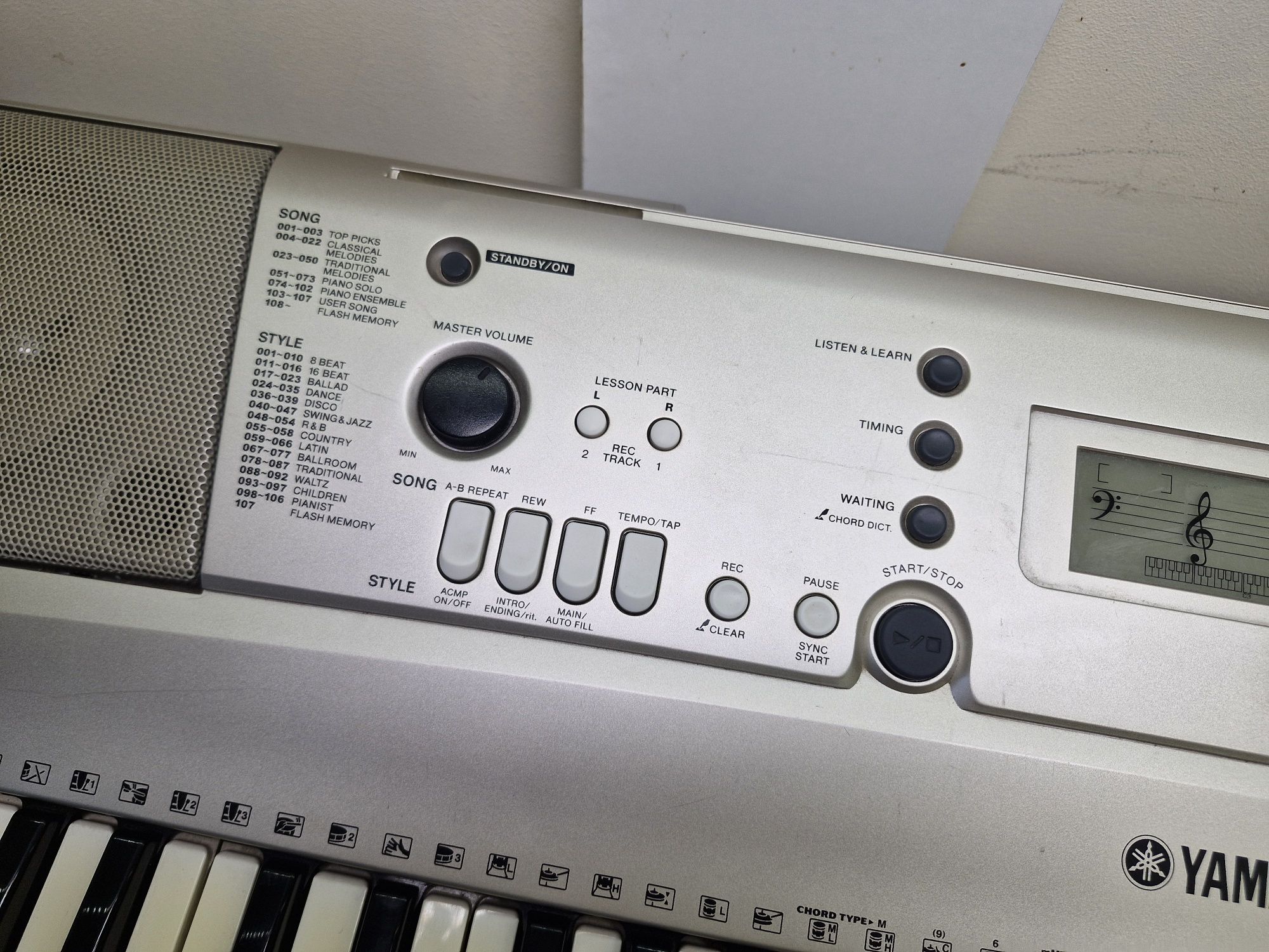 Keyboard yamaha psr-e313 61-key