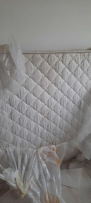 Продається матрас б/у