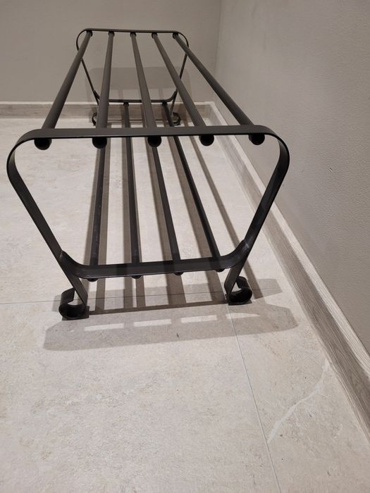 Stojak na buty           .