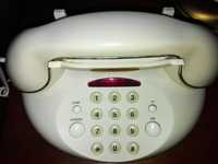 Telefone antigo misto digital e teclas