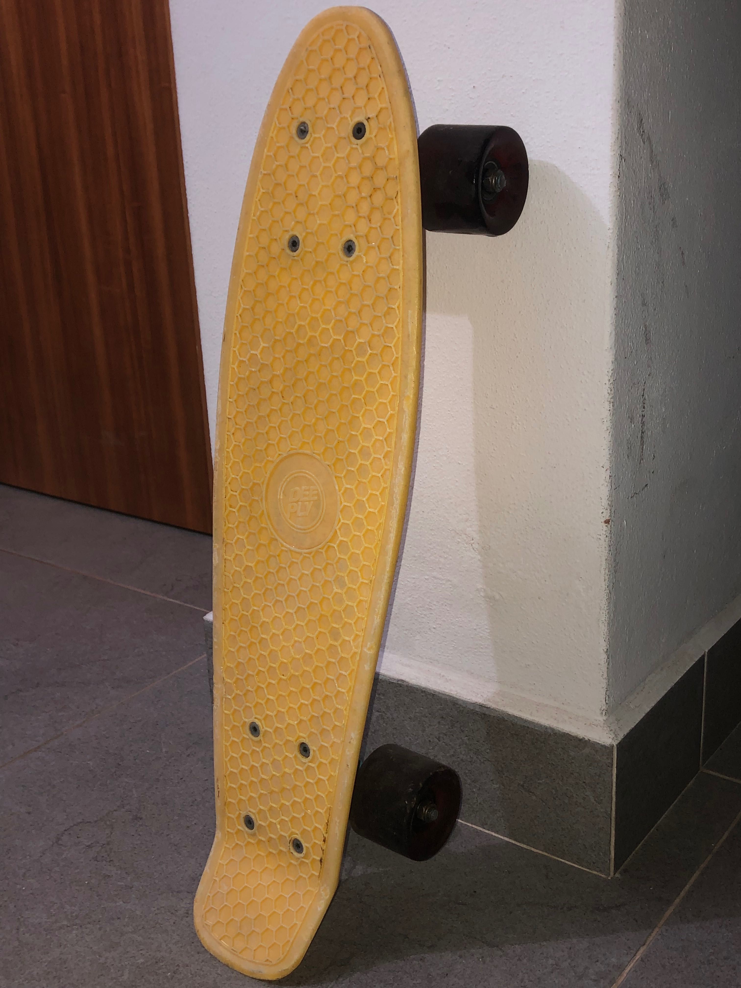 Vendo skate, pouco usado