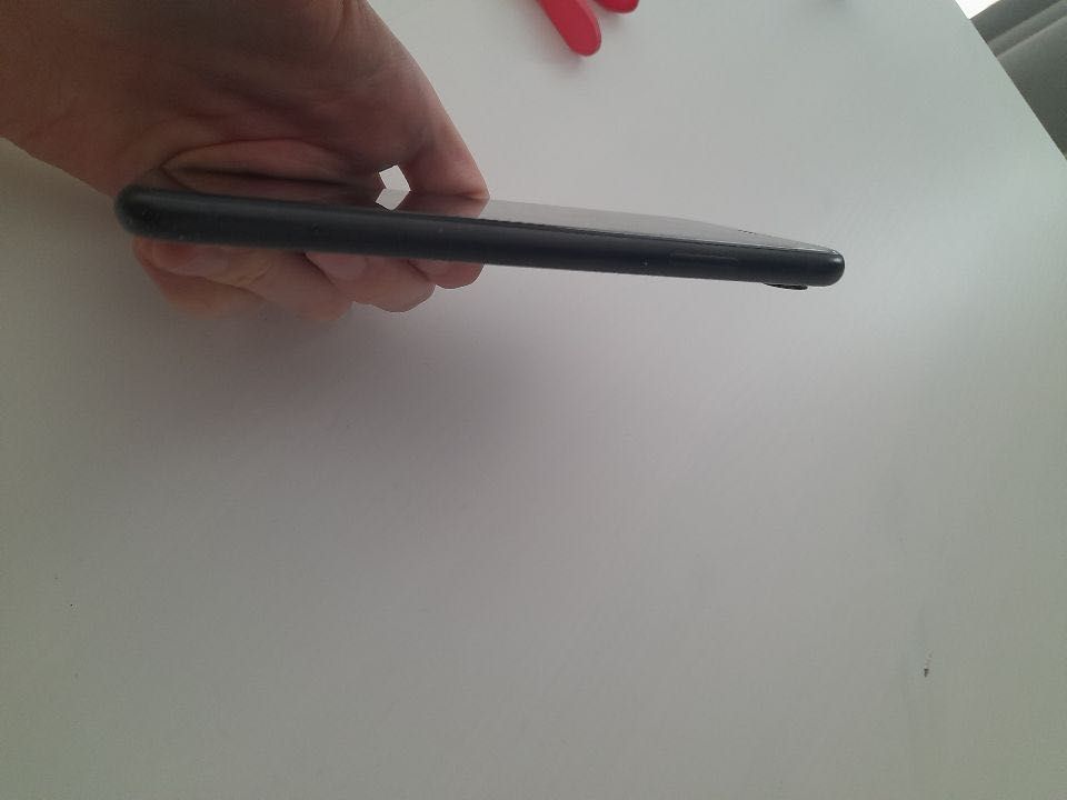 iPhoneXR stan dobry bez ładowarki