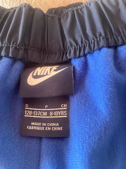 Calça Nike novas