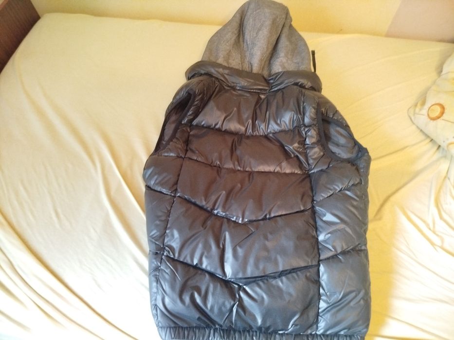 Nowa kamizelka Męska z odpinanym kapturem XXL (realnie L)