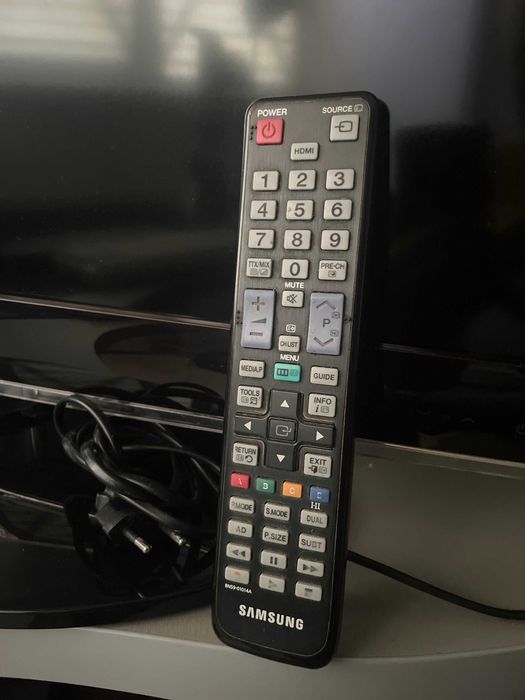 Телевизор LED Samsung UE32C4000PW